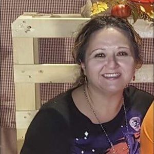 Meet your Posher, Ana